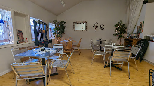 Hidden Door Cafe - Visual