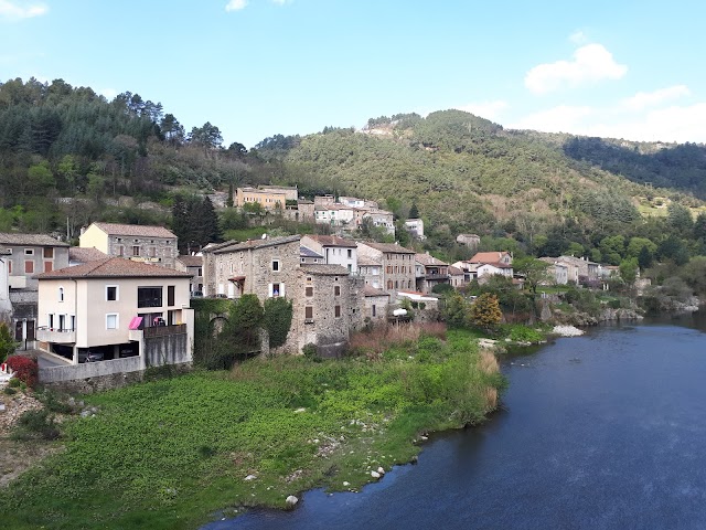 Les maisons suspendues de Pont-en-Royans