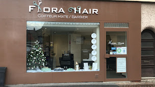 Photo n°4 de FLORA HAIR - Coiffeur Bonneville à Bonneville (Barbier)