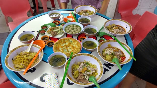 Hill Street Tai Hwa Pork Noodle