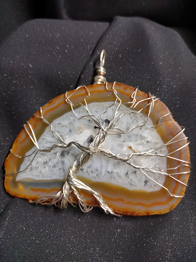 Dragon's Trinkets, llc
