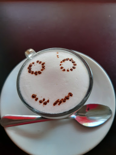 Cafe Art E Music