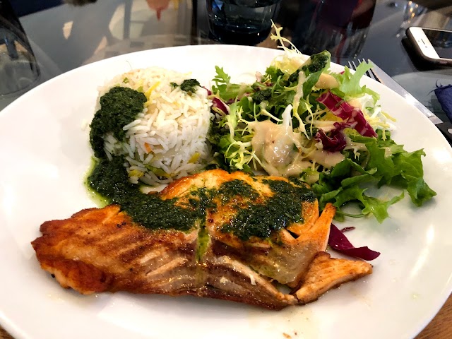 Rive Droite Café