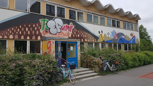 Paavo-Nurmi-Grundschule - Thumbnail
