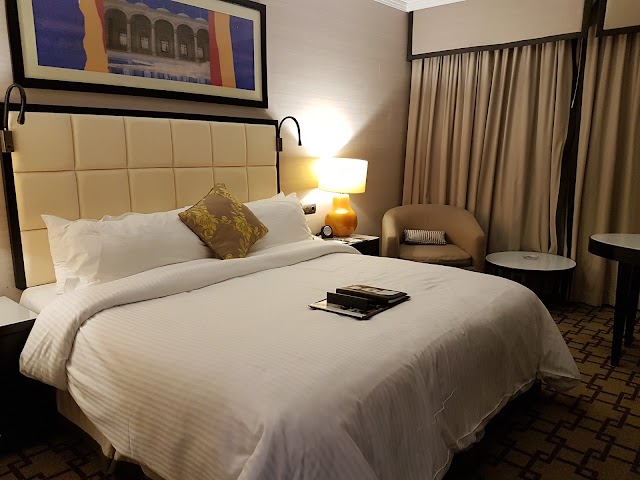 Fairmont Towers, Heliopolis