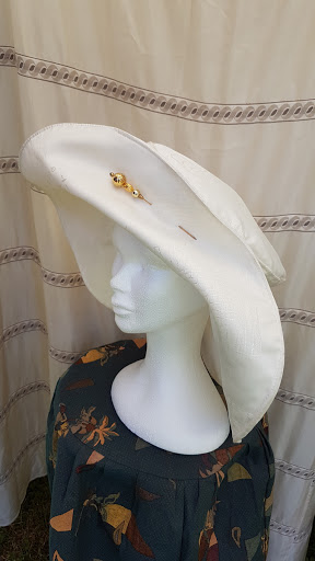 Georges Leta Chapeaux - Thumbnail