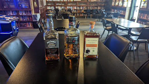Library Pub - Visual
