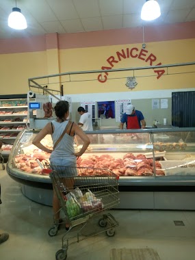 Las Marias Supermarket, Author: carlos ance