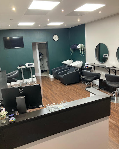 Wicked hair & beauty Lounge