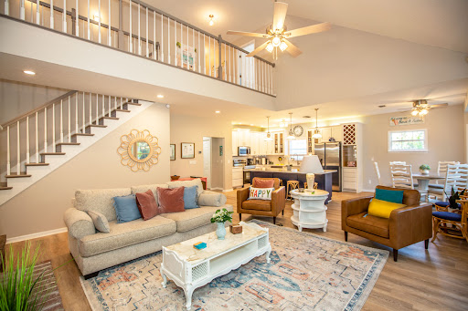Aventurine Florida- Family Vacation Property Rental - Thumbnail