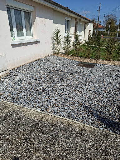 Photo de Eden Gazon à Donnery (45450)