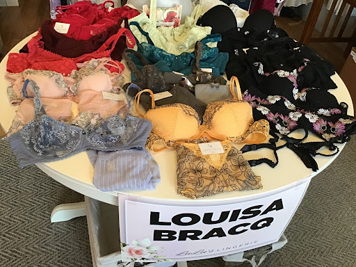 Lulu's Lingerie - Thumbnail