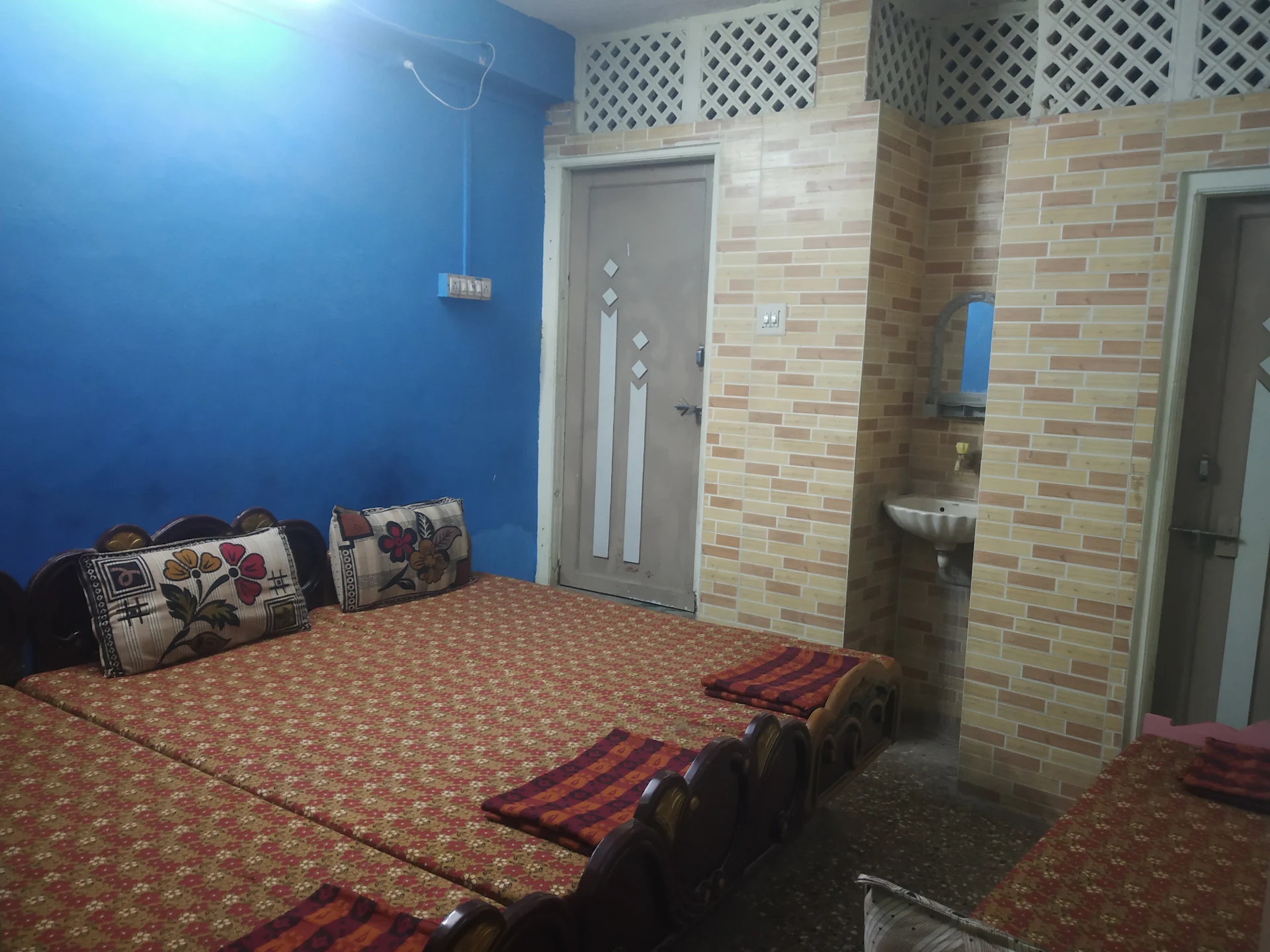 Rupesh Guest House