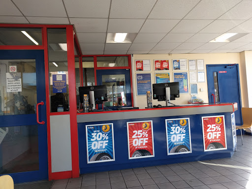 Kwik Fit - London - Earlsfield - Thumbnail