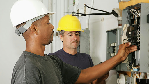 West Coast Power Solution Logo