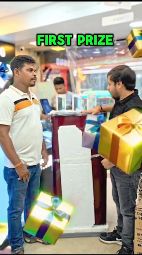 🎁 BIG WINNER AT SHRUTI MOBILE PURULIA — 1ST PRIZE HANDOVER! 🧊📱