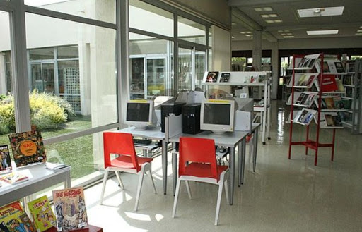 Mediatheque Municipale Elsa Triolet Gallery - France