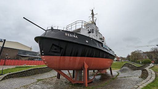 Schlepper Regina