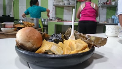 Photos of Barrio Bolivar gallery