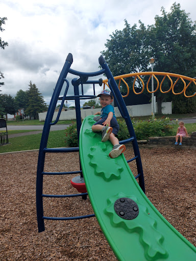 Parc Albert-Einstein - Thumbnail