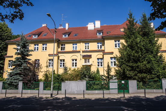 Szkolne Schronisko Młodzieżowe ,, CUMA " by null