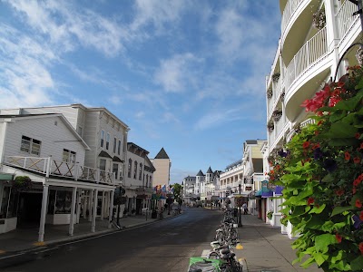Photos of Main Street Inn and Suites