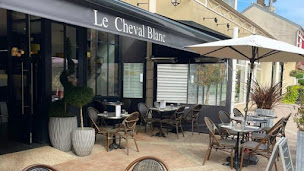 Photo n°44 de Le Cheval Blanc à Lamorlaye (Restaurant)