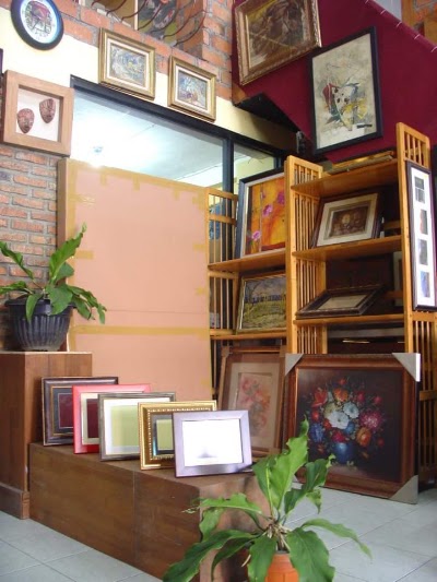 Photos of Toko Bingkai Arcel Frame Art