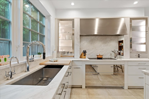Vanessa Shives | Queenston Realty, LLC - Thumbnail
