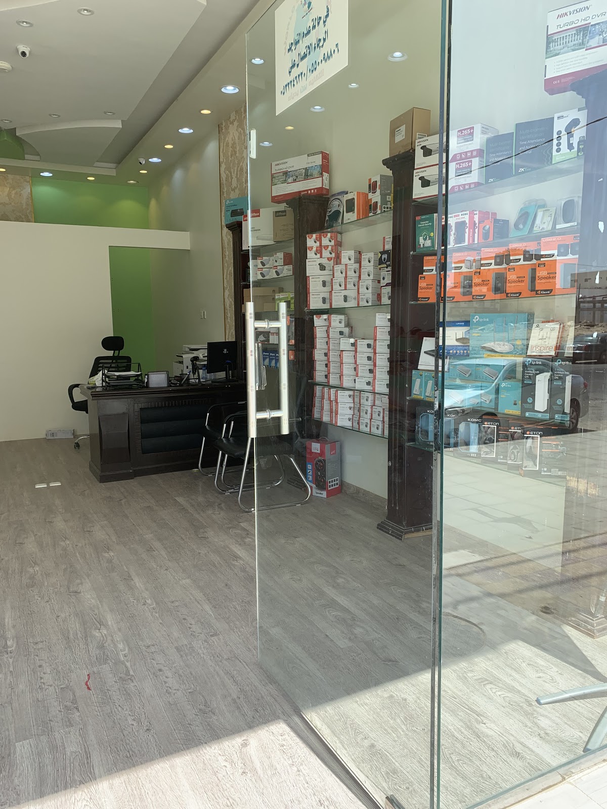 عالم التكنولوجيا للكاميرات والشبكات - صورة 2