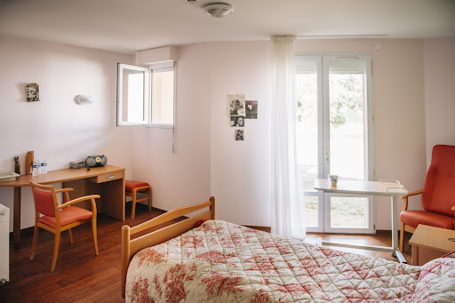 Photo de Fondation Partage et Vie - EHPAD La Nougeraie - Usson-du-Poitou à Bussière-Poitevine (87320)