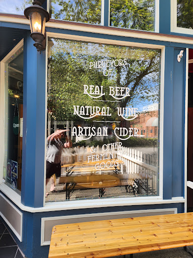 The Great Northern Bottle Shop & Lounge. - Thumbnail