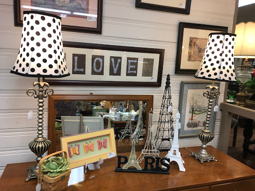 Unique Consignment