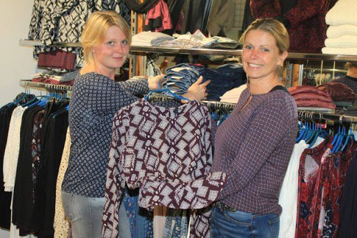 Otto's junge Mode Boutique Damen- und Herrenmode - Thumbnail