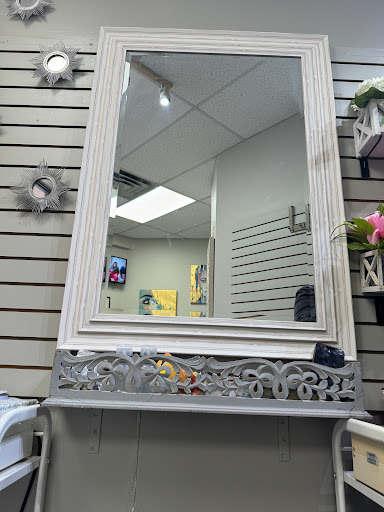 Rana & Erum Beauty Parlour Gallery - Canada