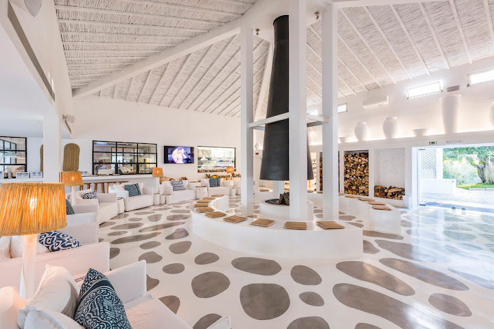 Octant Vila Monte by null