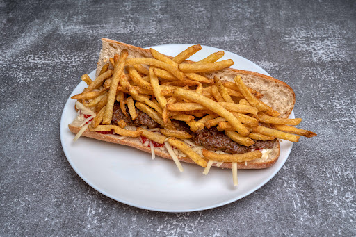 Photo 4 - CHEZ TITI