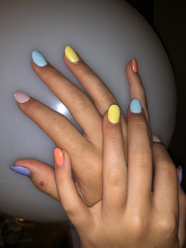 Lake Forest Nails - Thumbnail