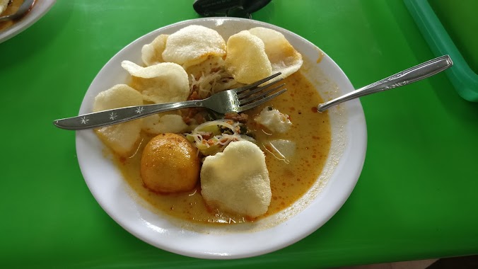 Lontong Sayur & Nasi Uduk Medan Bu Susi, Author: Firman Adha