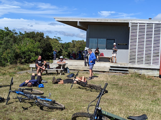 Crosbies Hut - Thumbnail