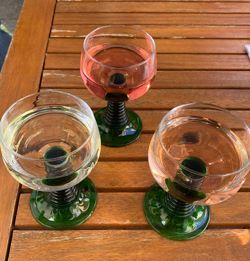 Wein im Hof - Thumbnail