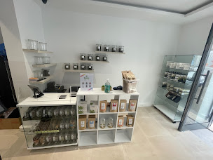 Photo n°1 de Green House à Paris (Magasin de cannabis)