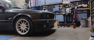 Photo n°1 de Garage MCD Remorquage à Montpouillan (Garage automobile)