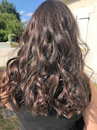 Photo n°9 de Indigo Coiffure à Joué-lès-Tours (Salon de coiffure)