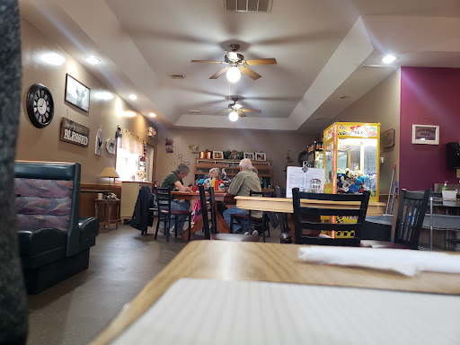 T.J's Cafe - Visual