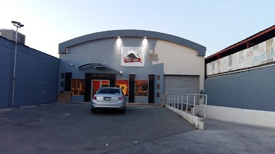 bar