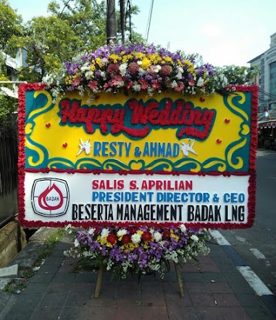 Photos of Maudy Florist