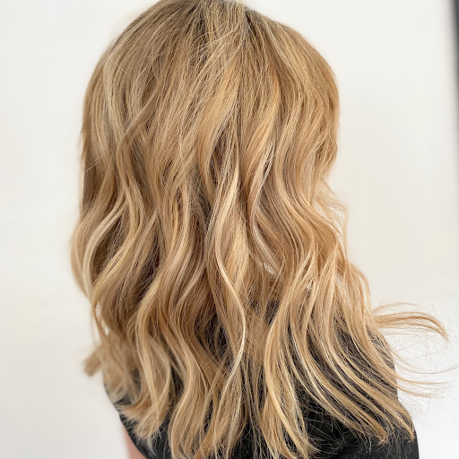 Pixie Hair Studio - Visual
