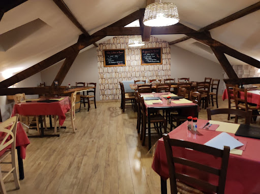 Restaurant Au Cheval Noir Gîtes et Chambres d'Hôtes - Thumbnail