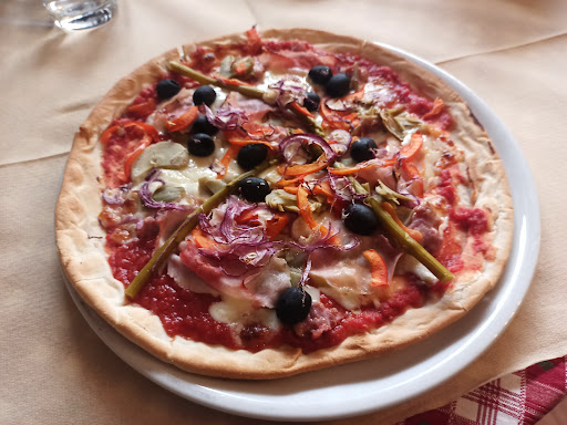 Pizzeria ristorante Andiamo Là - Thumbnail